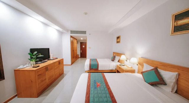 Трёхместный номер Deluxe c 1 комнатой с видом на море Petro Hotel