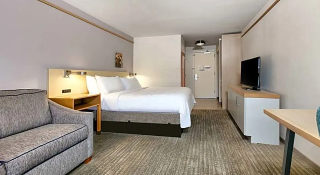 Одноместный номер Premium Hilton Garden Inn Irvine East/Lake Forest