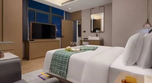 Люкс Executive Shenzhen Zhongchen International Hotel - Shenzhen Baolong Subway Station Branch