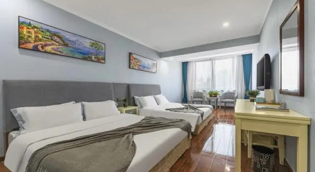Четырёхместный номер Standard St Peter's Baroque Resort