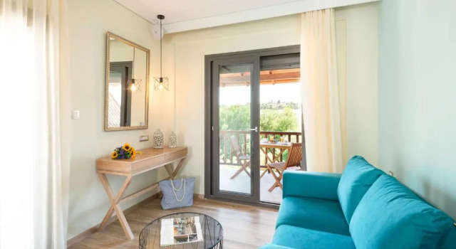 Четырёхместный номер Premium Aria Seaside Retreat - ex Regos Resort Hotel