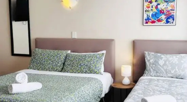 Merivale Court Large Studio-Unit 2, Забронировать Отель Merivale 