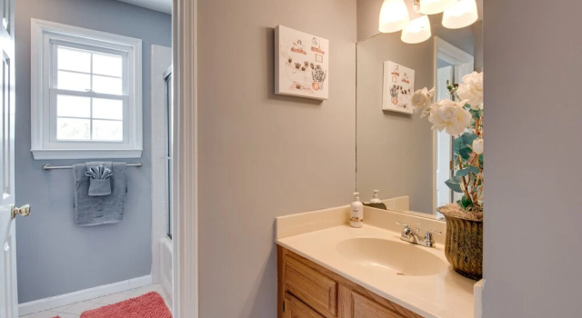 Коттедж Douglasville Lake Home w/ Private Pool + Gazebo!
