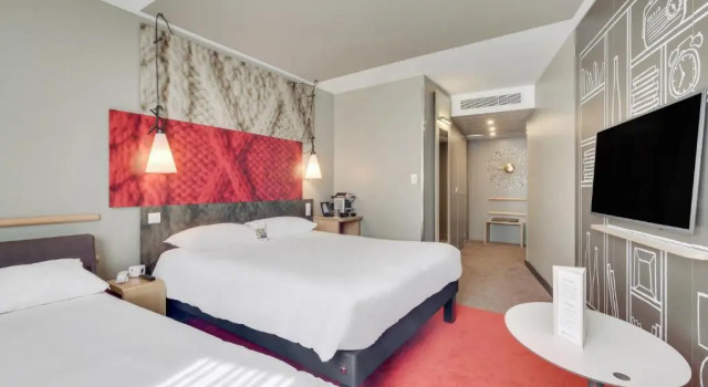 Двухместный номер Superior ibis Saint Germain en Laye Centre