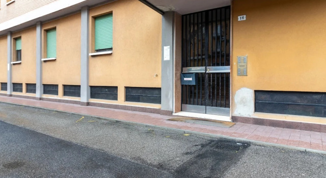 Housmart Galeotti 16