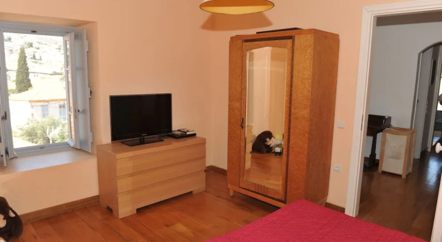 Zeus House