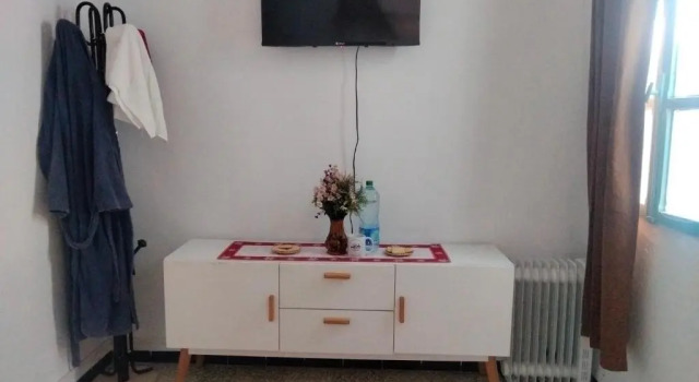 Standardní Dvoulůžkový s manželskou postelí pokoj Dar Hkaïem