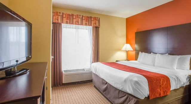 Suite Standard Brunswick Suites Golden Isles Gateway I-95