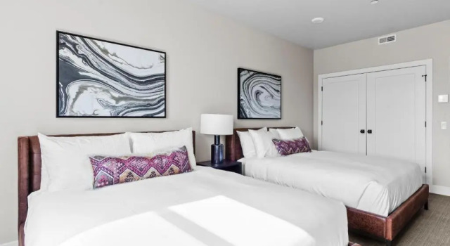 Четырёхместный номер Standard Black Rock Mountain Resort