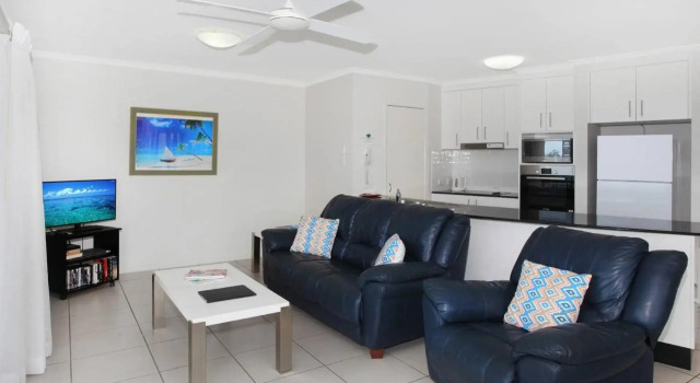 Unit 4 'Beaumont Sur Mer', Coolum Beach, Prenota Hotel Hotel a Queensland con parcheggio, Parcheggio