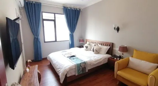 Люкс с 3 комнатами Jingshe Hostel