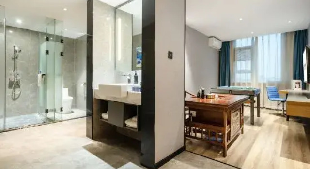 Люкс Deluxe Yeste Hotel (Yulin Jiangbin Road Cross Street)