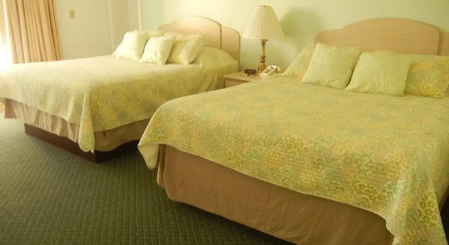 Glenmoor By the Sea, Varaa Hotelli Hotellit New England uima-altaalla, Uima-allas