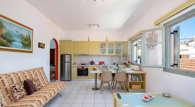 Dora I Studio - Cozy With bay View