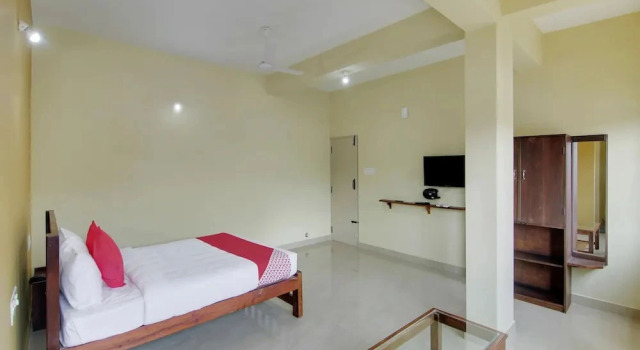 The Mayura Residency By OYO Rooms