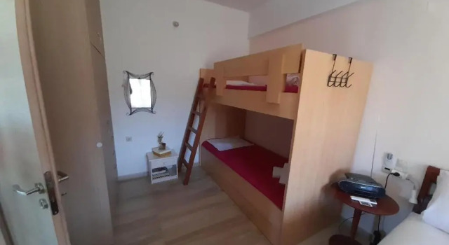 Paximadia - 1 bedroom apt - beach front