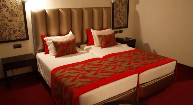 Hotel Dighton
