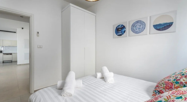 luxury garden apartment heated pool