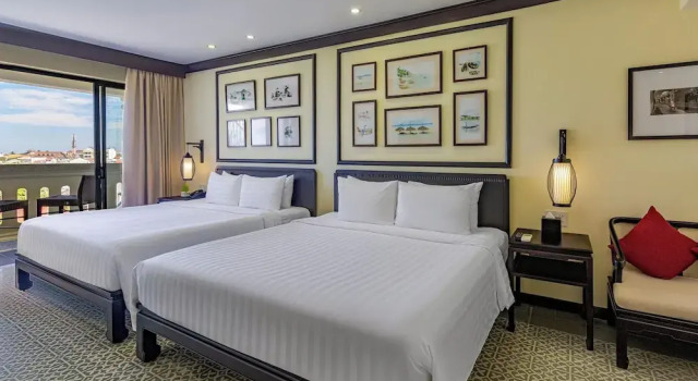 Семейный номер Standard с балконом и с частичным видом на океан Wyndham Garden Hoi An Cua Dai Beach