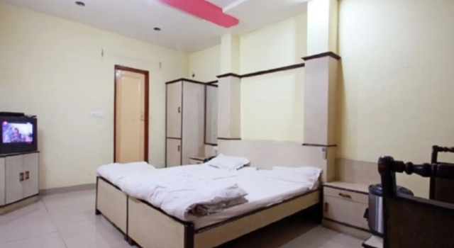 Hotel Raj Palace