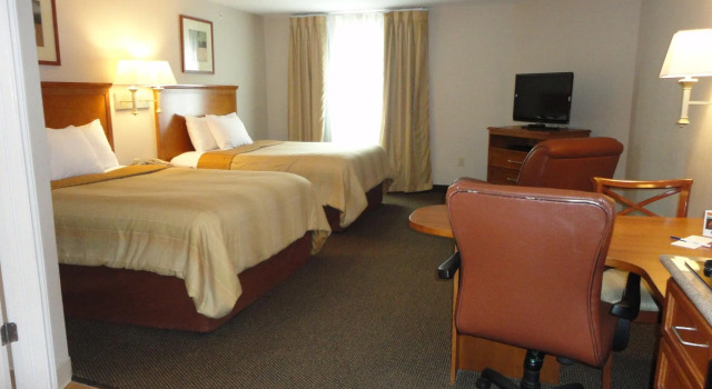 Четырёхместный люкс Candlewood Suites San Antonio NW Near SeaWorld by IHG