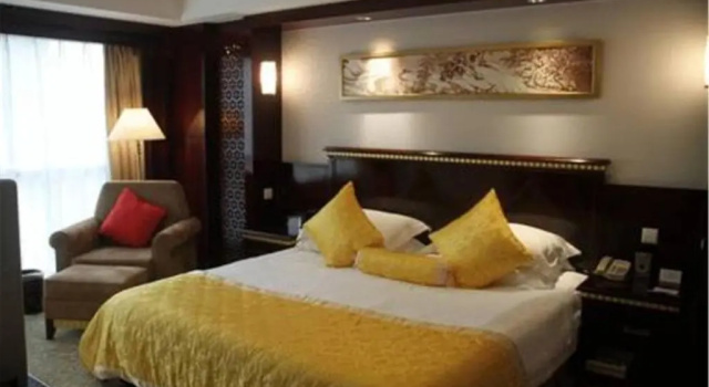 Двухместный номер Deluxe Shanghai Golden Jade Sunshine Hotel