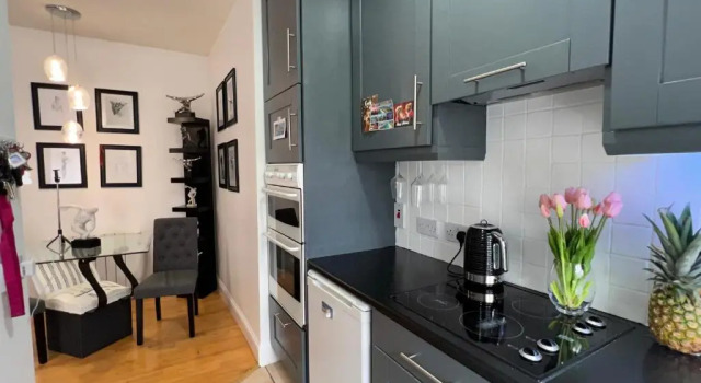 Lovely apartment in Cork, Забронировать Апартаменты/квартира Апартаменты Корк, рядом с CIT Crawford College of Art and Design, Апартаменты/квартира