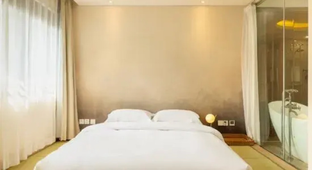 Люкс с видом на город Zhenfengxuan Holiday Courtyard