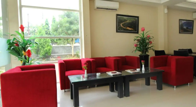 Airy Mandonga Laute Tiga 48 Kendari, Book Hotel Hotels in Sulawesi with Parking, Parking