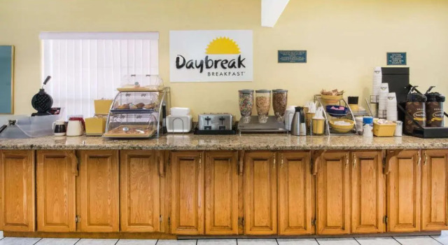 Номер Standard Days Inn by Wyndham McAllen