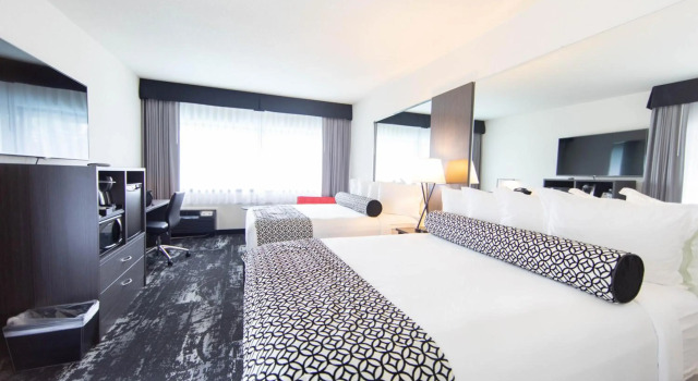 Centennial Hotel Spokane, Забронировать Отель Спокан Spokane Metropolitan Area, рядом с Собор Богоматери Лурдской