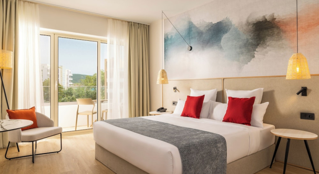 Двухместный номер Superior с балконом AluaSoul Sunny Beach