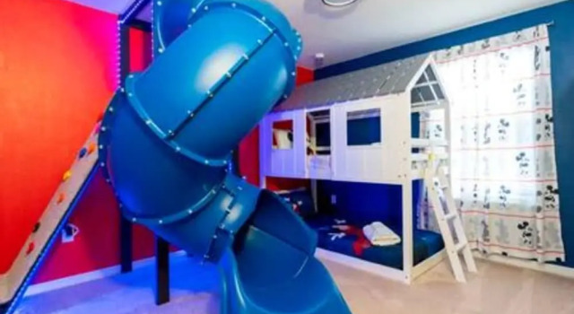 Коттедж Free Water Park Windsor Island 5BD - 5BA