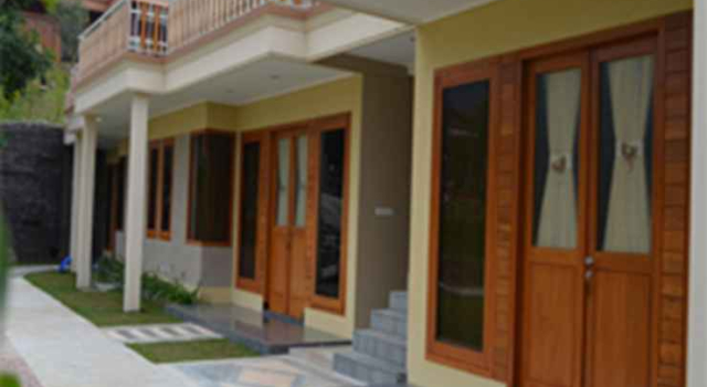 Arayanna Hotel & Resort, Prenota Resort Hotel 3 stelle a Trawas, 3*