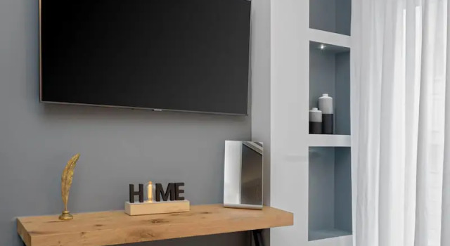 Апартаменты Deluxe с 2 комнатами с балконом и с видом на город Acropolis Deluxe Apartment