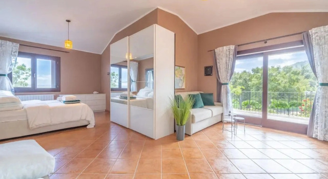 Hotiday Elite Suites Porto Rotondo