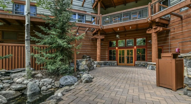 Jackpine Lodge 2 Bedroom Condo
