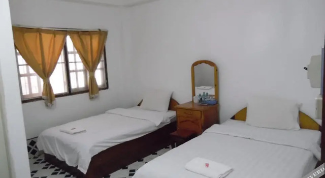 Nice Guesthouse, Book Hotel Phonsavan Xieng Khouang