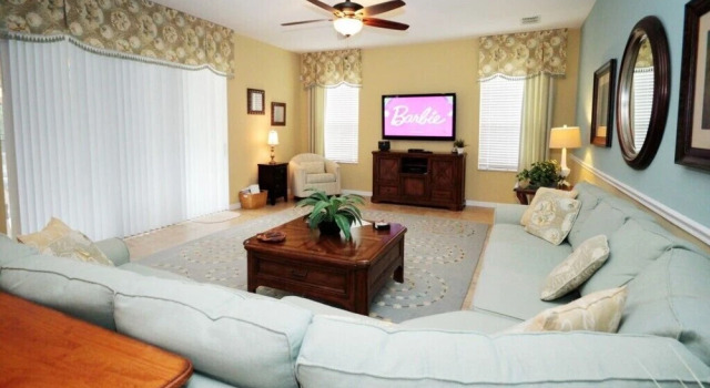 301 Las Fuentes Drive 6 Bedroom Home, Rezerwuj Dom wakacyjny Hotele w Kissimmee z basenem, Basen