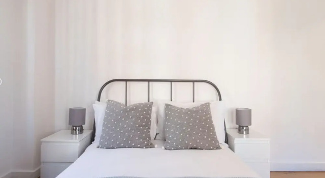 3 Bed Apartment Edgware Road & Hyde Park, Забронировать Апартаменты/квартира Лондон Большой Лондон, рядом с Бейкер стрит