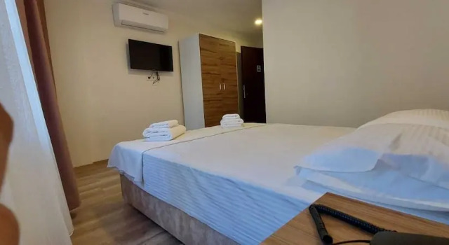 Alp Otel, Забронировать Отель Отели Чанаккале с парковкой, рядом с Замок Чименлик, Парковка