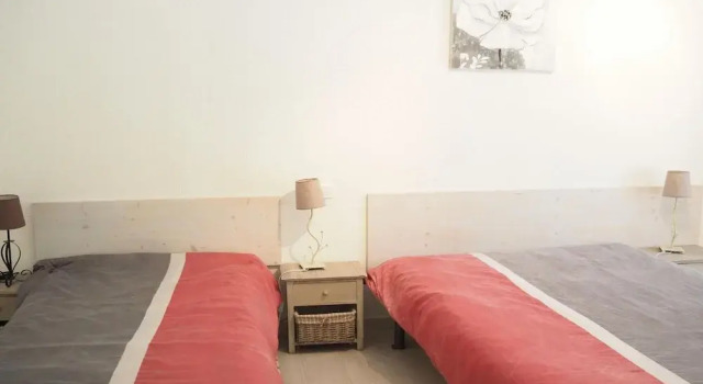 Коттедж Comfort с 4 комнатами с балконом Holiday home with swimming pool,Vaison-la-Romaine