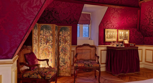 Номер Royal Relais & Château Louise de La Vallière
