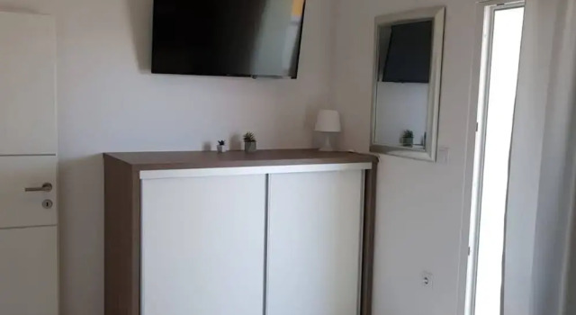 Apartments Sun Dance 2 with heated Pool, Забронировать Апартаменты/квартира Апартаменты Новалья, Апартаменты/квартира
