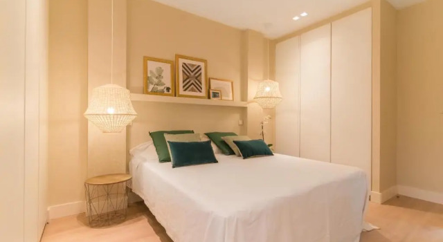 Comfort & Style In Madrid!!! 3Bd 2Bth+Terrace, Забронировать Отель Мадрид Провинция Мадрид, рядом с Торговый центр Arturo Soria Plaza