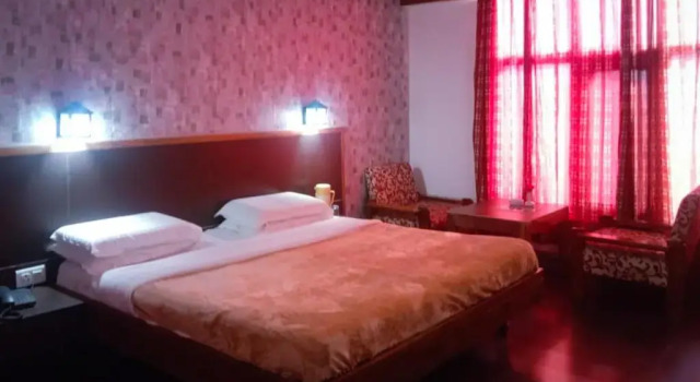 Номер Economy Vardaan Hotels - PatniTop
