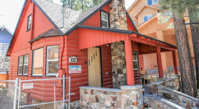 Lake Cottage - Vintage Big Bear Cabin close to The Village and Lake, Забронировать Дом для отпуска Биг-Бэр-Лейк San Bernardino Mountains, рядом с Big Bear Queen Lake Tours