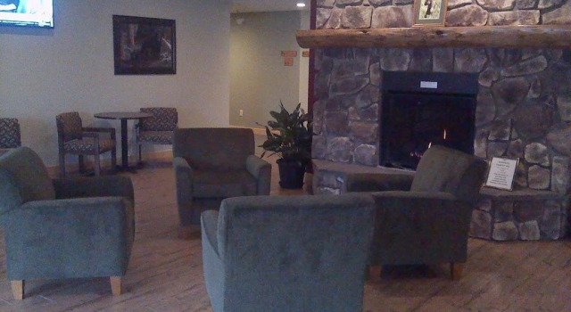 Junction Inn Suites & Conference Center, Varaa Hotelli Hotellit Minnesota pysäköinnillä, Pysäköinti