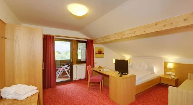 Hotel Laurin, Забронировать Отель Отели Texel Group National Park с парковкой, Парковка