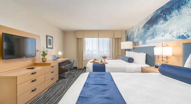 Четырёхместный номер Standard Best Western Plus Marina Gateway Hotel